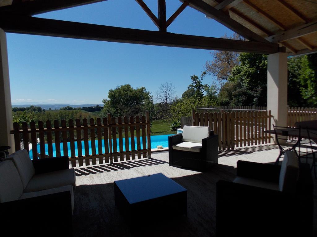 A La Mare Du Vieux Chene Bed & Breakfast Bellegarde-Poussieu Dış mekan fotoğraf