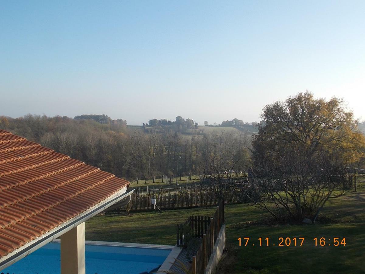 A La Mare Du Vieux Chene Bed & Breakfast Bellegarde-Poussieu Dış mekan fotoğraf